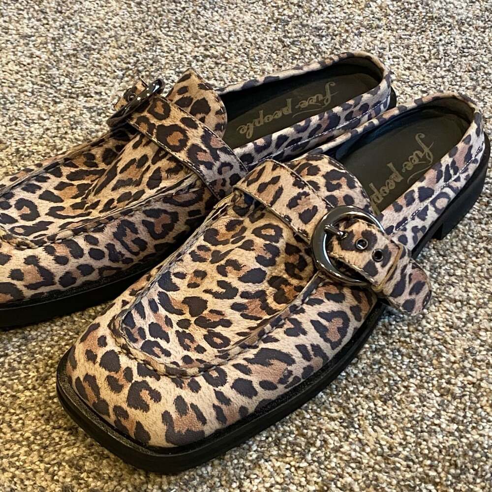 Free People Mazie Mule In Leopard Suede Size 39/ 8.5